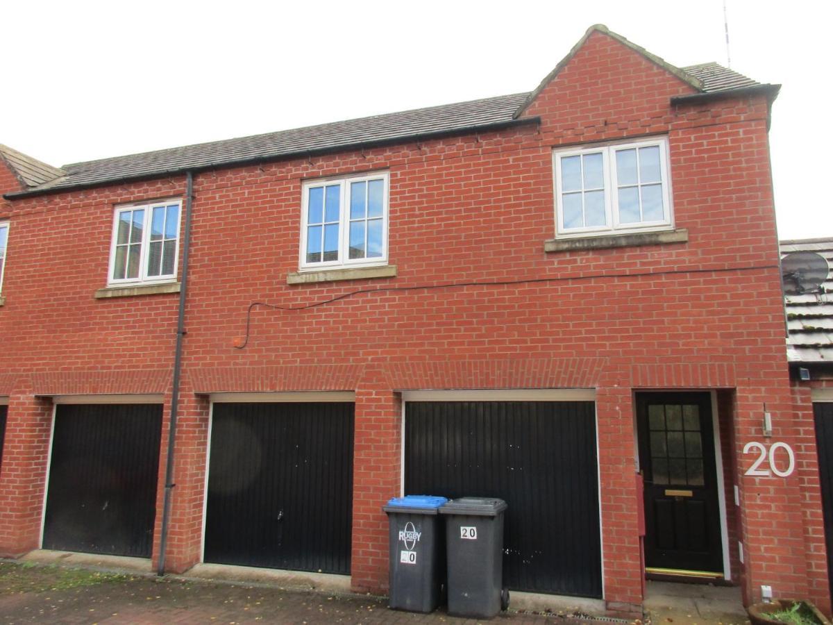 20 Nightingale Gardens, Coton Park, Rugby Cv23 0Wt Daire Dış mekan fotoğraf